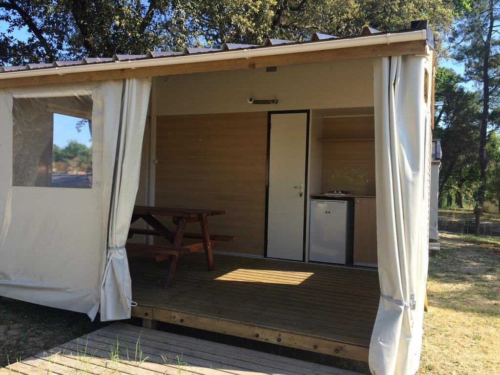 Camping Mussonville Soulac-sur-Mer Exteriör bild