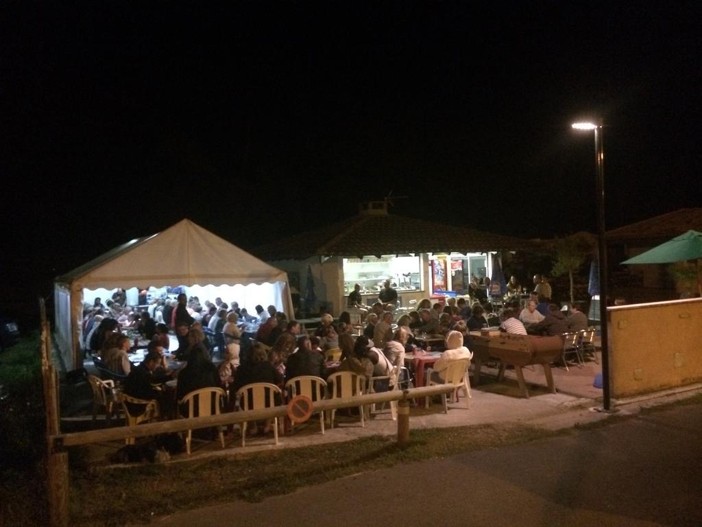 Camping Mussonville Soulac-sur-Mer Exteriör bild